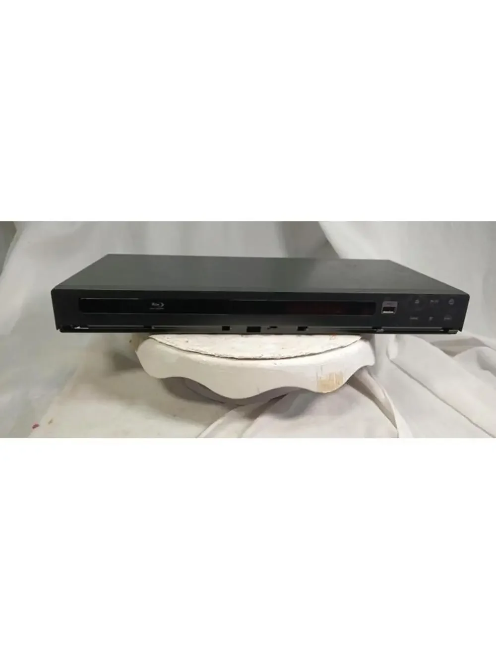 Samsung BD-P1600 Blu-Ray DVD Player 1080p Full HD HDMI USB Black